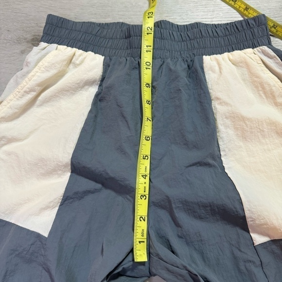 NWT Fabletics Jaylee Colorblock Track Pant, Storm Cloud Multi, Size Small - Picture 10 of 11